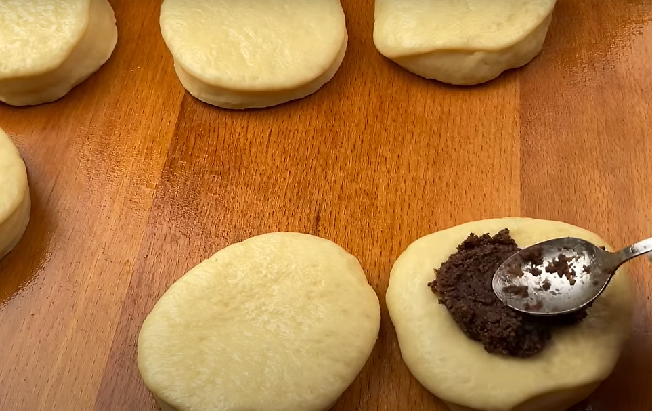 Идеальные пампухи к Рождеству: рецепт вкусных булочек во фритюре от Леси Кравецкой